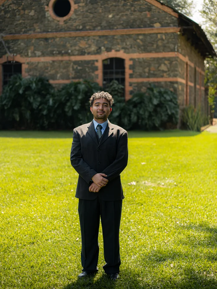 Retrato individual de Jonathan Isai Herrera Robledo